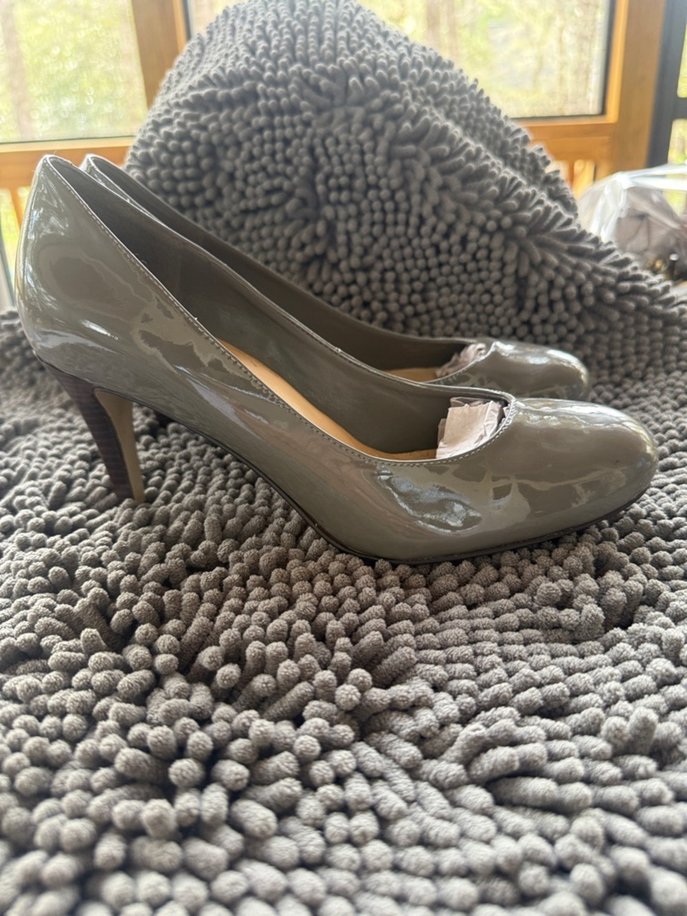 Cole Haan Gray Patent Leather Pumps Size 9B 3” Heel Classic Work Heels - Picture 14 of 14